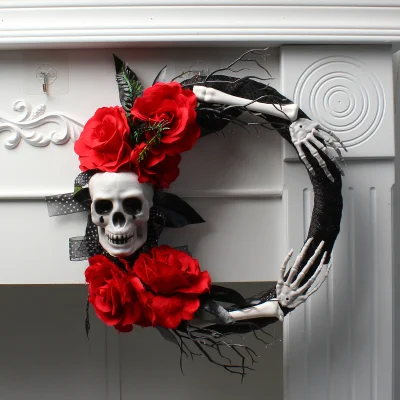 Couronne de main de fantôme de rose rouge de crâne d'article effrayant pour le cadeau de fête d'Halloween