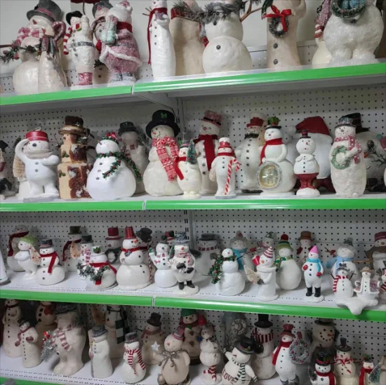Usine OEM Ornements de Noël personnalisés Artisanat en résine Lumière LED Décoration de bonhomme de neige de Noël Cadeaux de bonhomme de neige en polyrésine Fabricant d'artisanat de bonhomme de neige en Chine